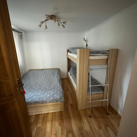 Domek Pod Miastem Apartment แชมิตช์ ภายนอก รูปภาพ