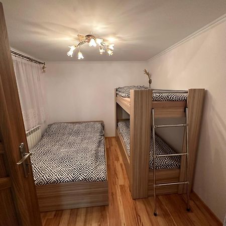 Domek Pod Miastem Apartment แชมิตช์ ภายนอก รูปภาพ